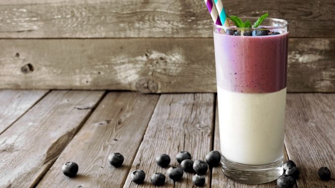 Coconut Blueberry Smoothie