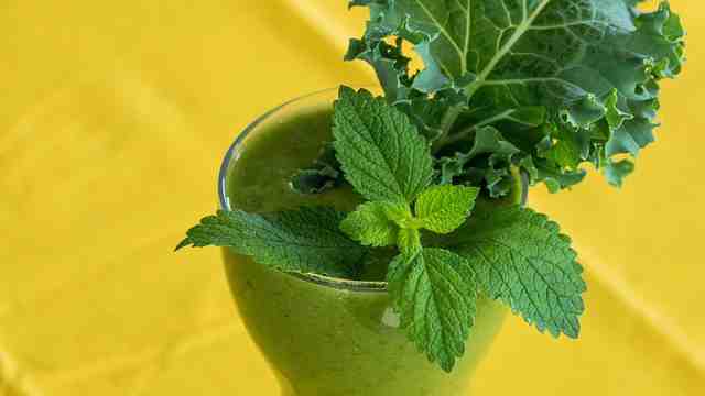 kale green smoothie