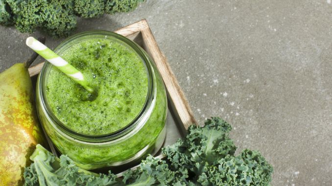 detox-smoothie-kale-pear-ginger Best Morning Smoothies for Weight Loss
