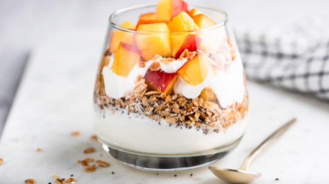 Greek Yogurt Parfait - High Protein Meal Prep