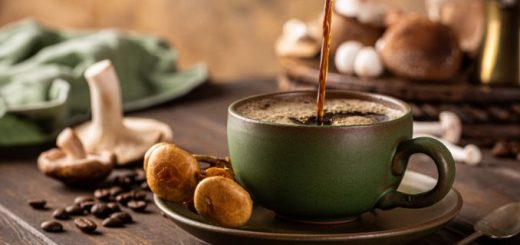 mushroom-coffee-in-green-cup